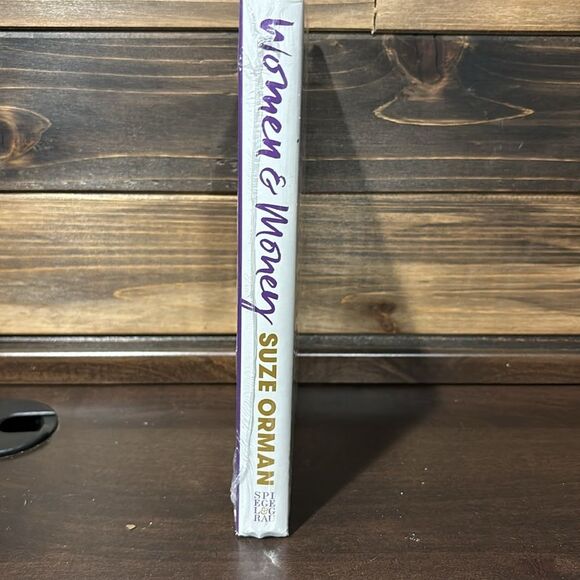 NEW Suze Orman Women & Money Hardback Book - Picture 2 of 3